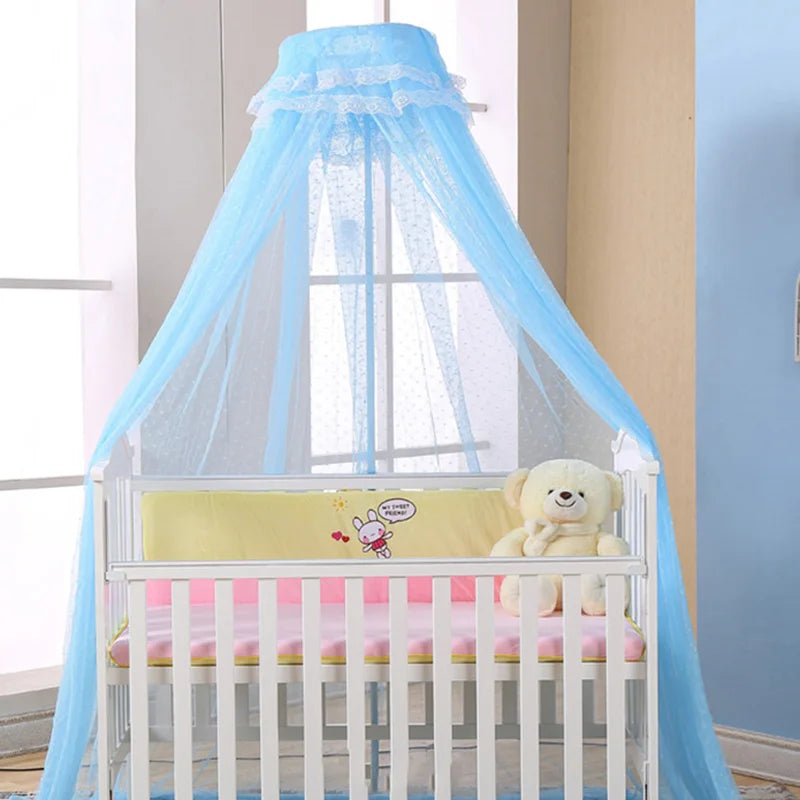 Ciel de lit bleu pour chambre bébé