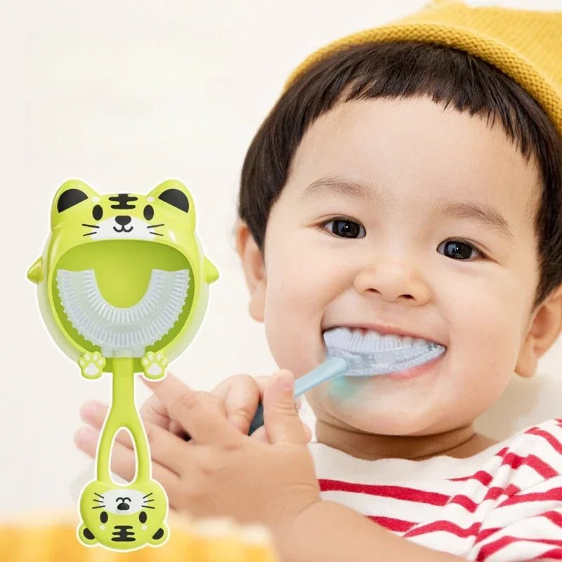 Brosse à dents en forme de U pour enfants en silicone souple