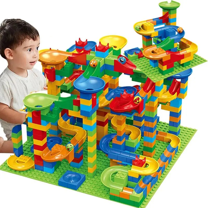 Puzzle lego de labyrinthe de billes