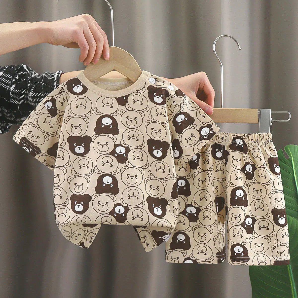 Ensemble T-shirt et short en coton
