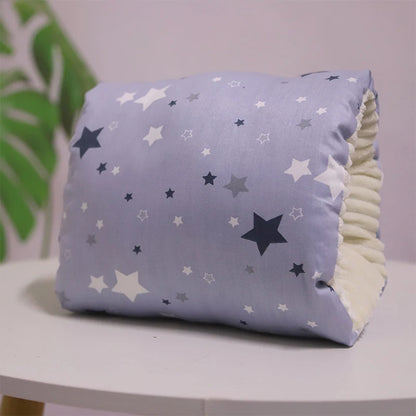 Coussin d'allaitement ciel étoilé 